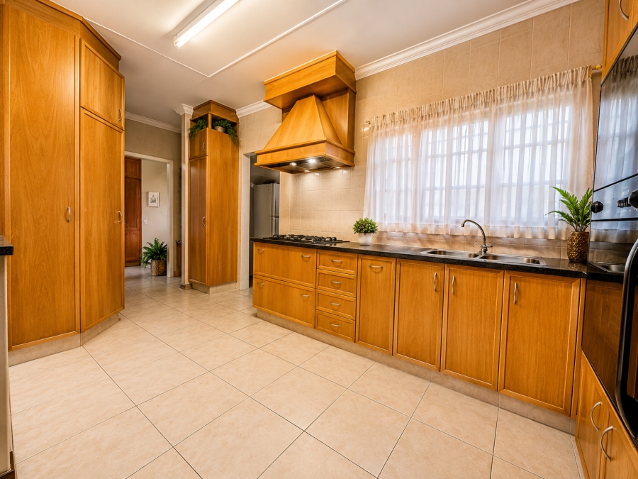3 Bedroom Property for Sale in Wilkoppies North West
